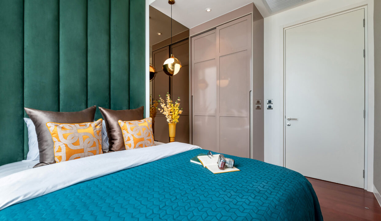 338:37 High Rise Condo Thonglor Khun by Yoo34