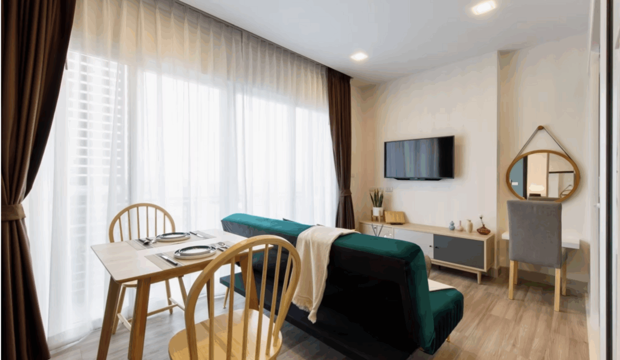 1305 High Rise Condo Prio Signat