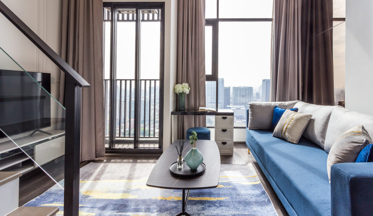 3013 High Rise Condo Ratchayothi (13)