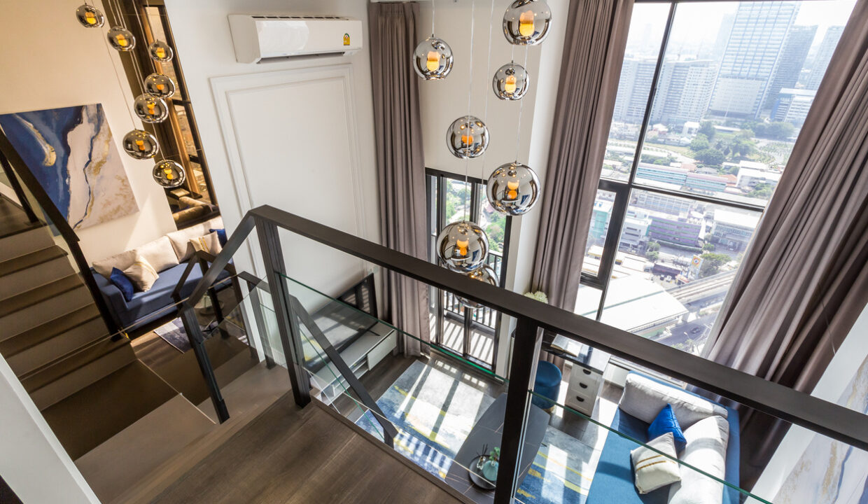 3013 High Rise Condo Ratchayothi (18)