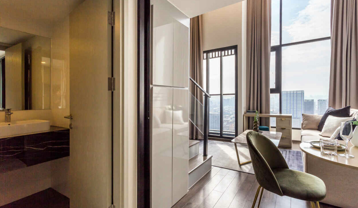 3217 High Rise Condo Ratchayothi (9)