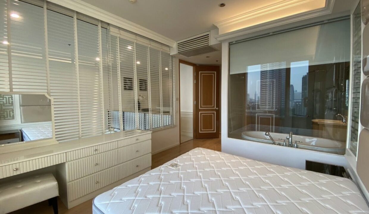 For Rent- Duplex 2BR Condo | The Empire Place Sathorn |11365