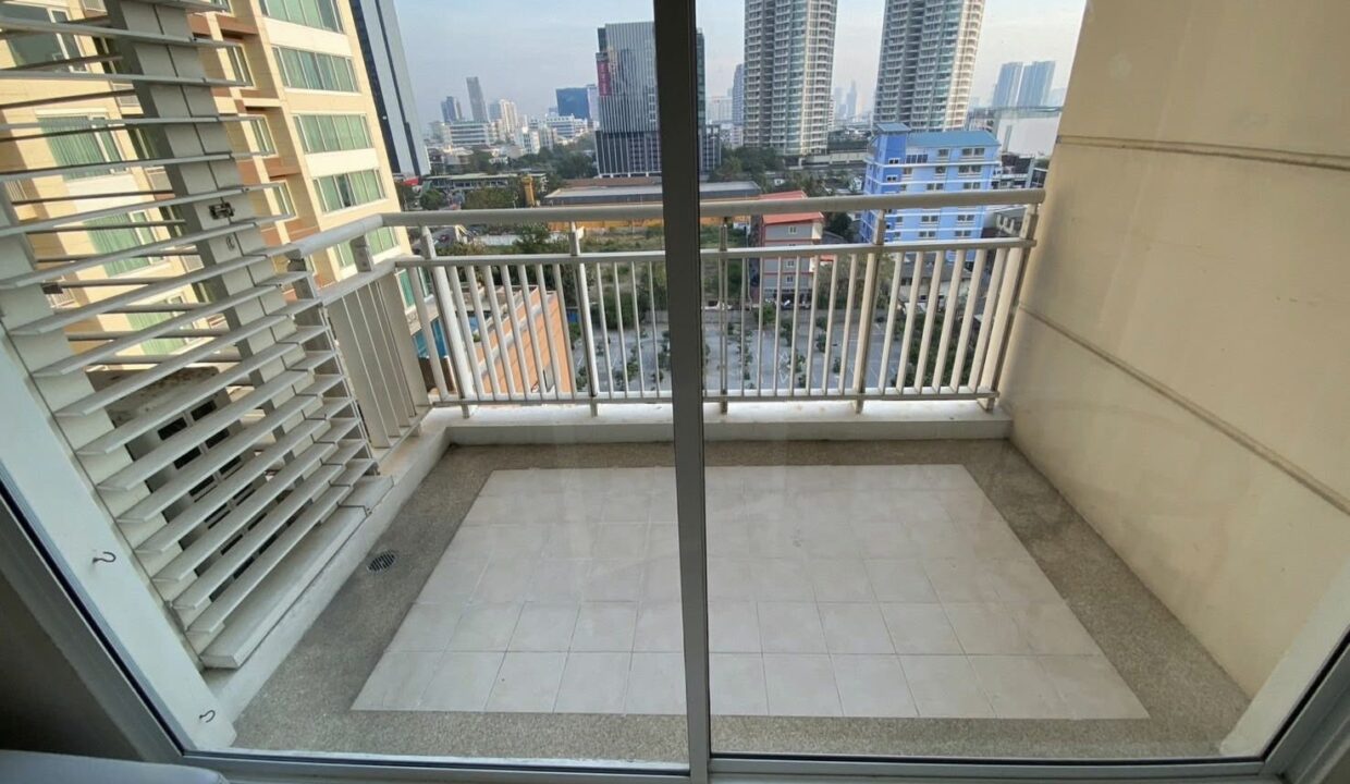 For Rent- Duplex 2BR Condo | The Empire Place Sathorn |455213