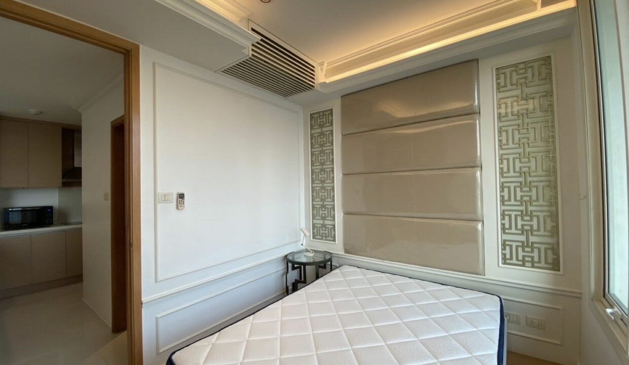 For Rent- Duplex 2BR Condo | The Empire Place Sathorn |77885