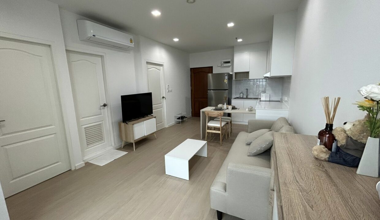 For Rent – Sathorn House Condo 441