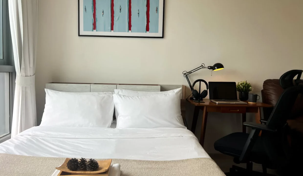 High-Rise Condominium at Aguston Sukhumvit 22 (BTS Phrom Phong)-6