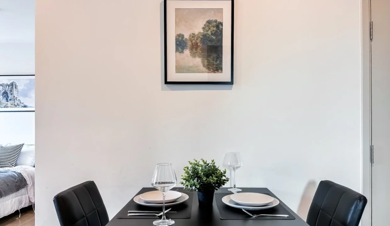 High-Rise Condominium at Life Asoke Phetchaburi 36-7