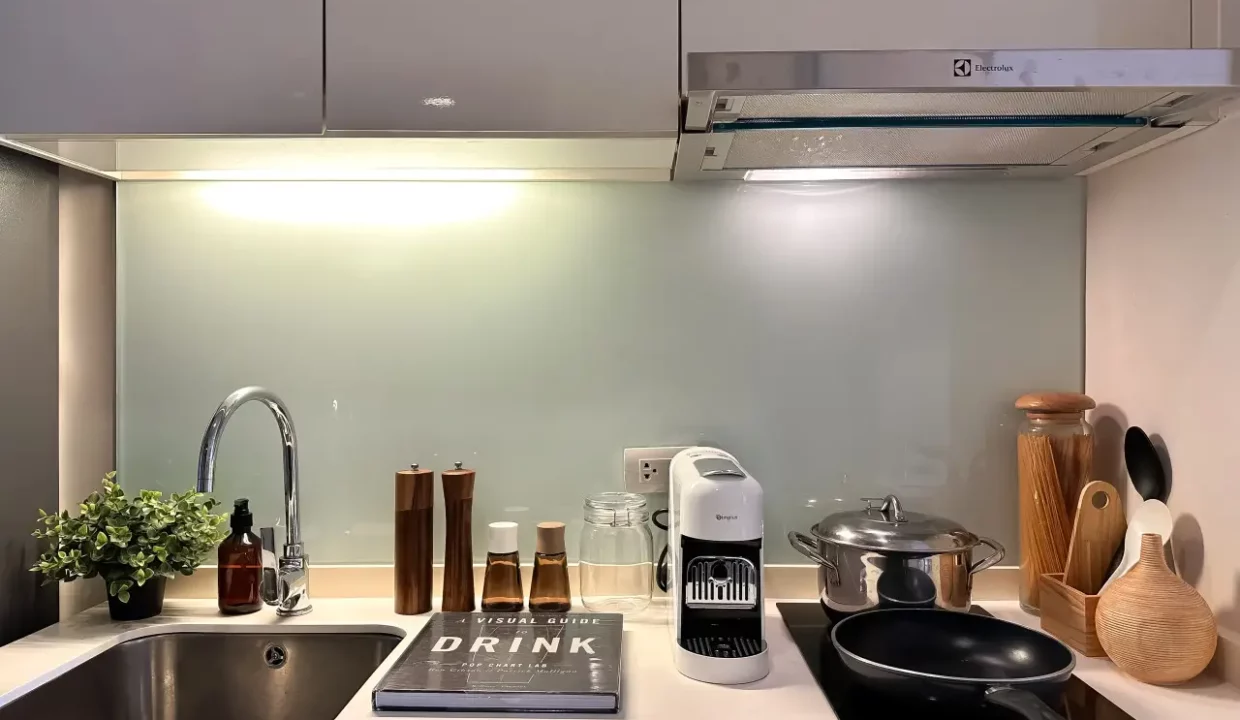 Low Rise Condo LIV@49 Sukhumvit 49 (BTS Phromphong & Thonglor)12