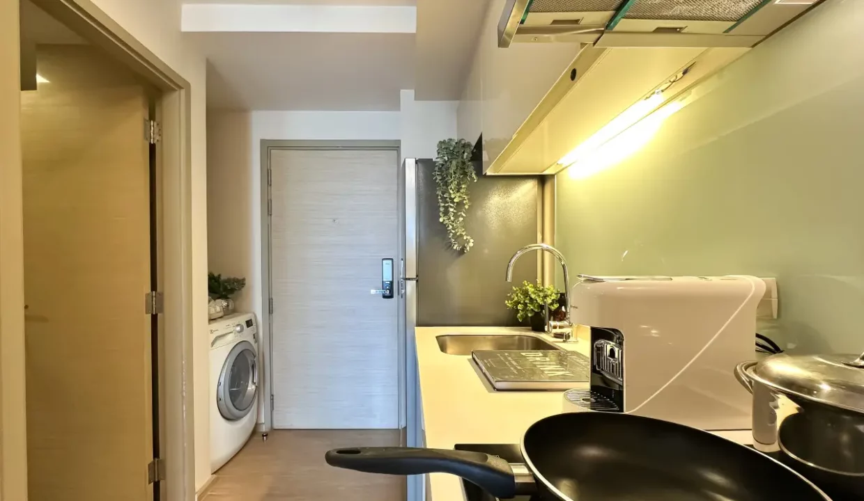 Low Rise Condo LIV@49 Sukhumvit 49 (BTS Phromphong & Thonglor)13