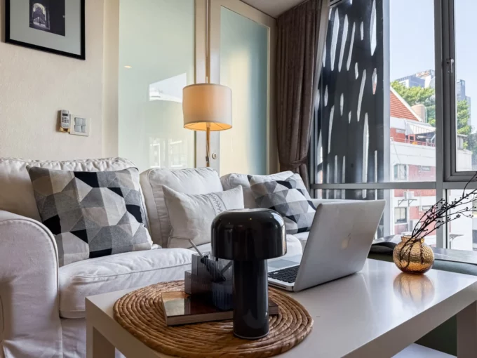 Low-Rise Condominium at Ruamrudee Residence – Near BTS Ploenchit-1