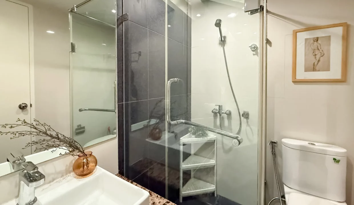 Low-Rise Condominium at Ruamrudee Residence – Near BTS Ploenchit-8