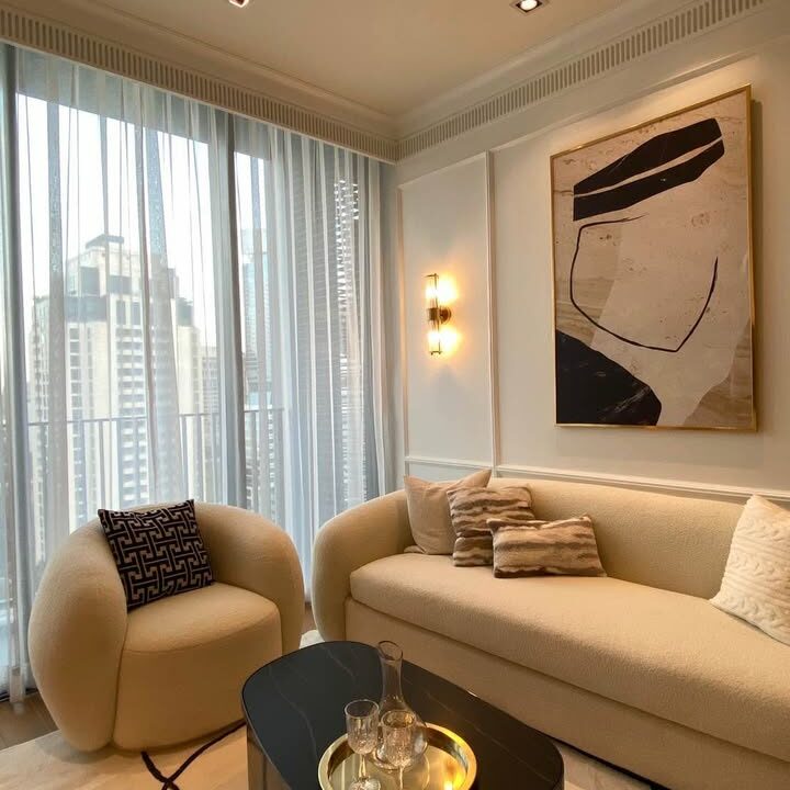 Luxury 1-Bedroom Apartment for Rent – 28 Chidlom (The Villa Building)0125