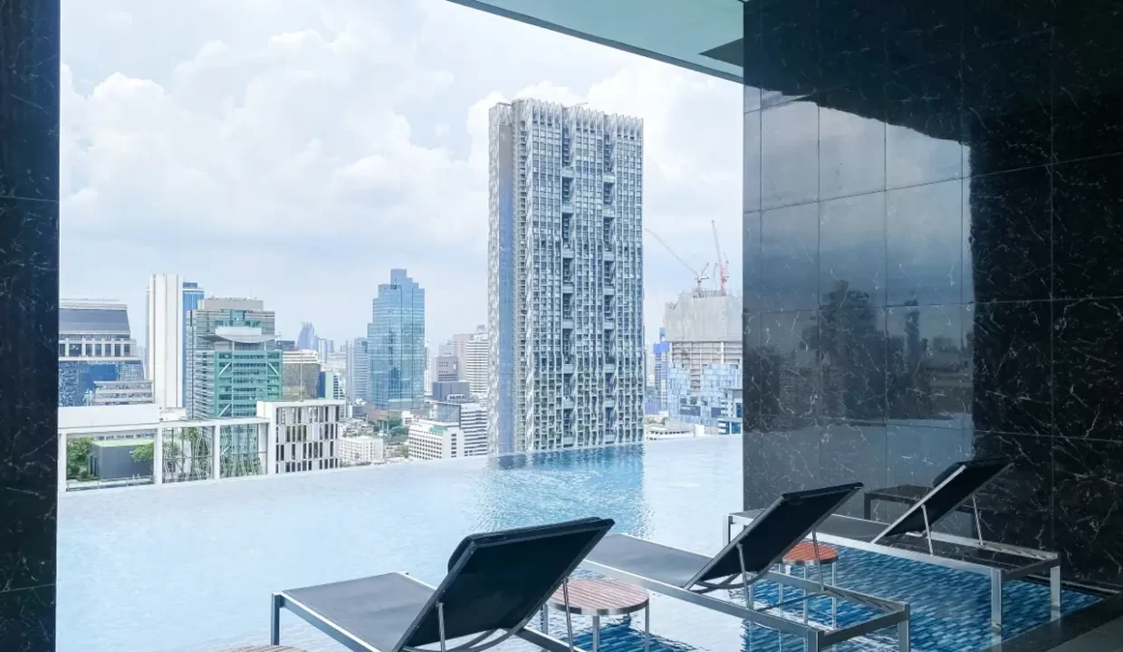 Modern 1-Bedroom Apartment at Nara 9 BY Nara9004