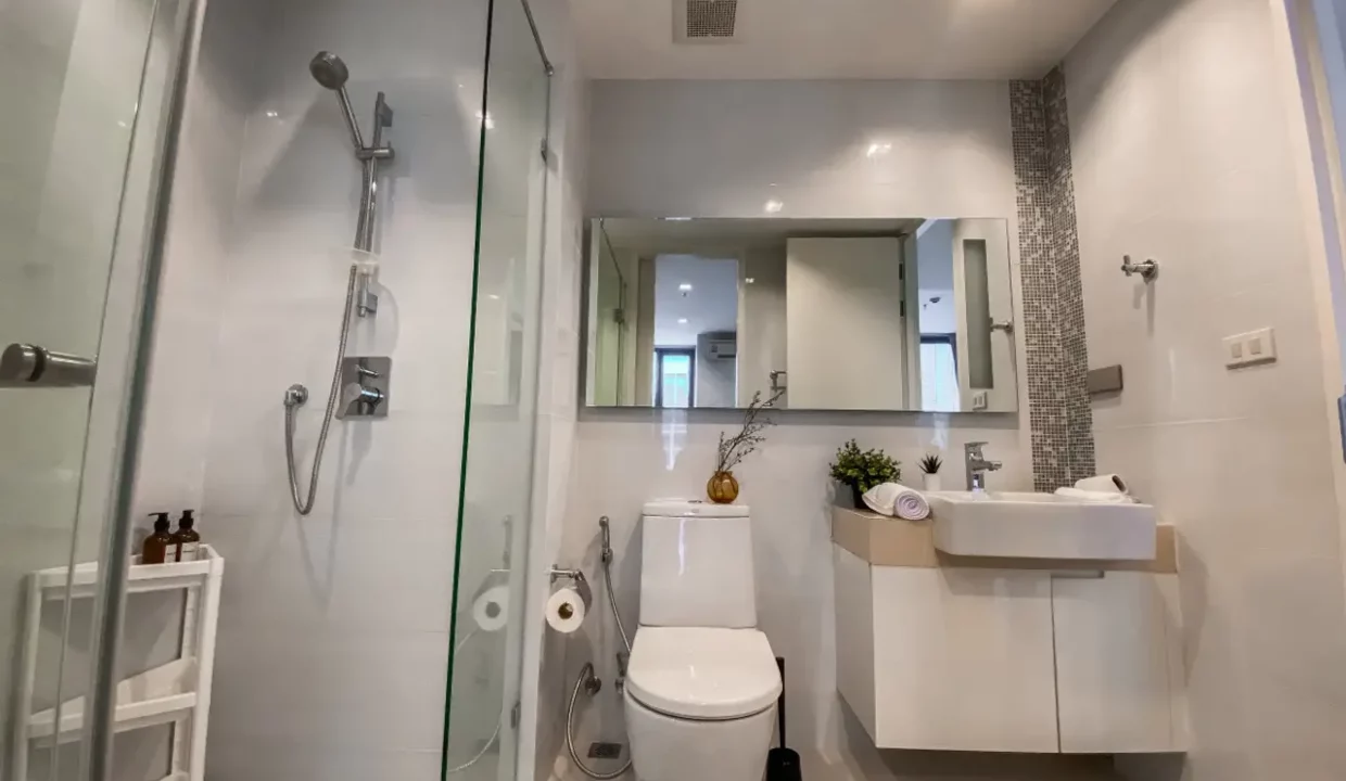 Modern 1-Bedroom Apartment at Nara 9 BY Nara90+60+