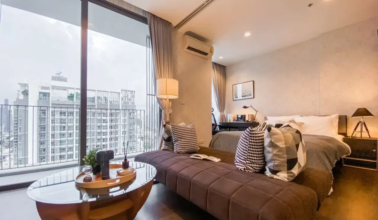 Modern 1-Bedroom Apartment at Nara 9 BY Nara914