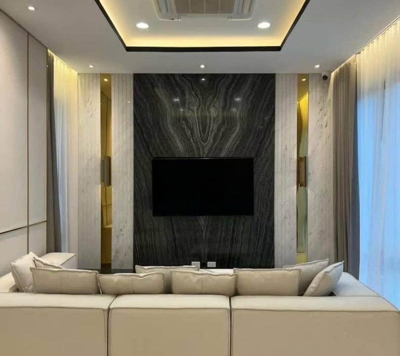 Private Pool Villa – Inthamara 29 Yak 1 (Near MRT Sutthisarn)1