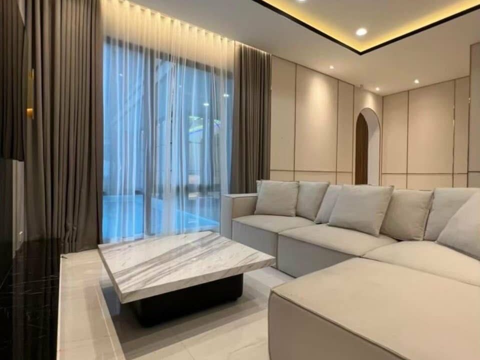 Private Pool Villa – Inthamara 29 Yak 1 (Near MRT Sutthisarn)4